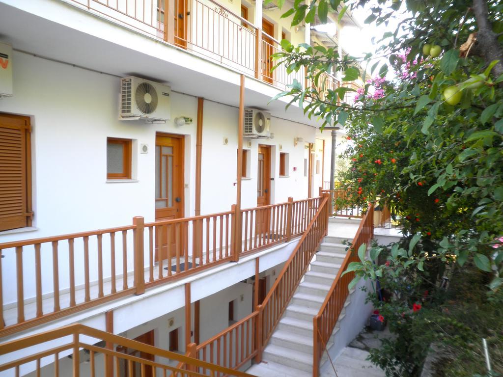 Kostas Studios II Vasilikí Extérieur photo